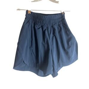 Lululemon High Waisted Running Shorts Navy. XS (no tag) (0 or a 2)